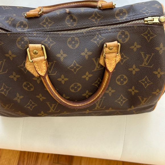 Vintage Louis Vuitton speedy bag - Picture 2 of 9